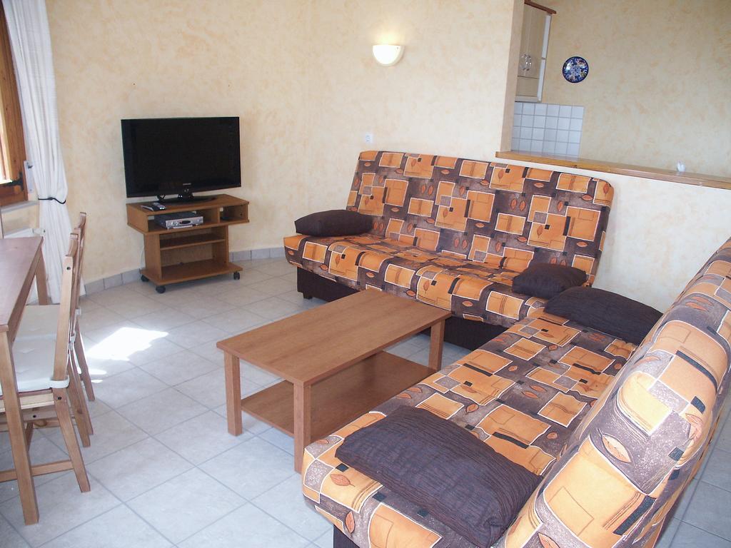 Urb, Maryvilla La Canuta Zimmer foto